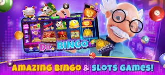 MMK33 APP ကို မိုဘိုင်းဖုန်းပေါ်တွင် ဖွင့်ကာ Slots ဂိမ်းကစားနေသည့် Myanmar ကစားသူ ပုံပြင်